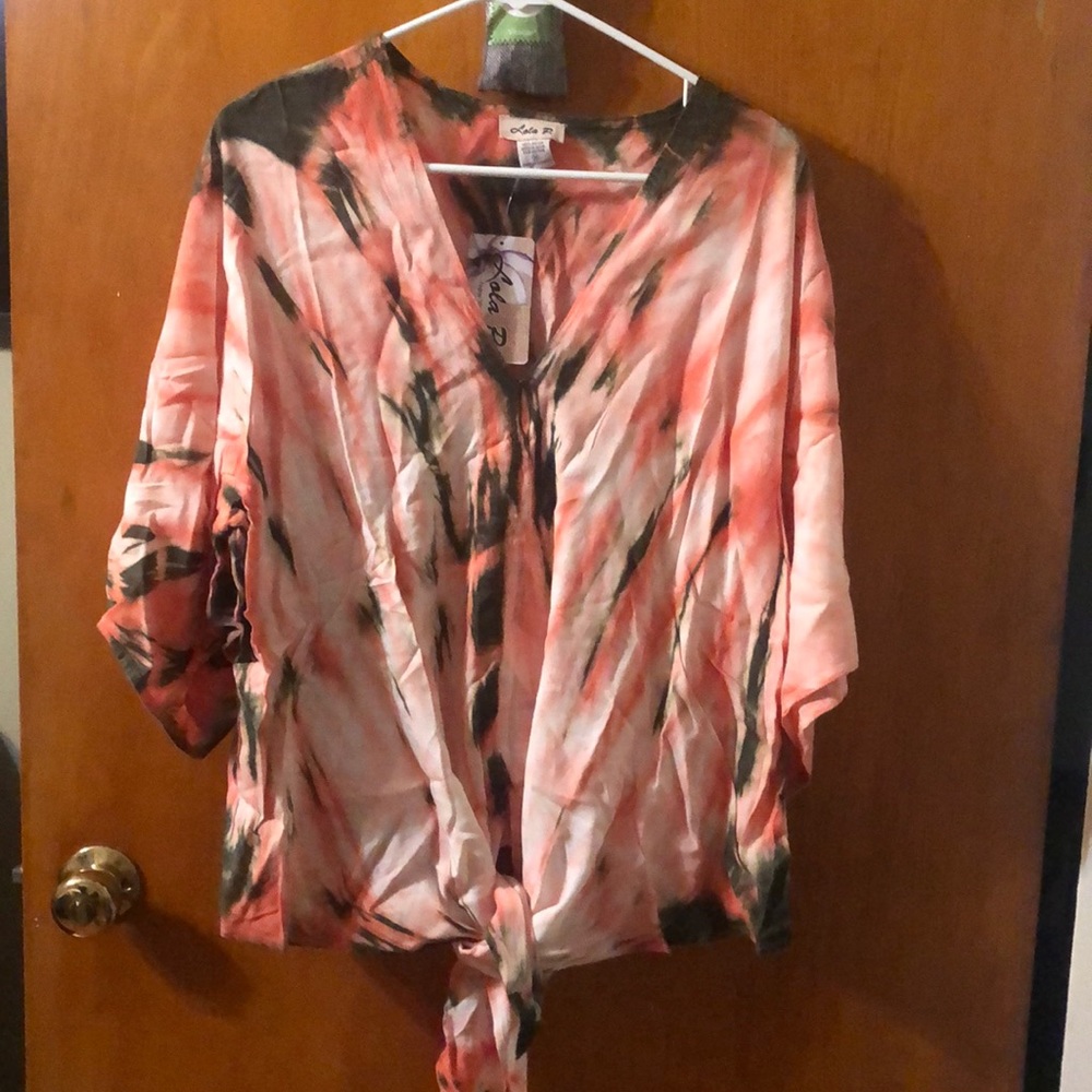 Women’s oversized tie front shirt